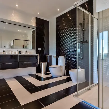 Coral- Managed By Almarina Villa *