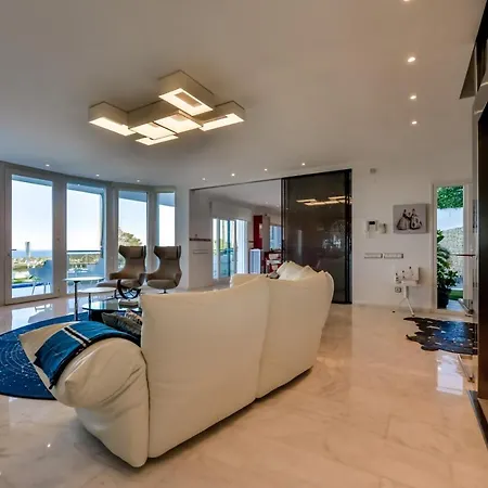 Coral- Managed By Almarina Villa Javea